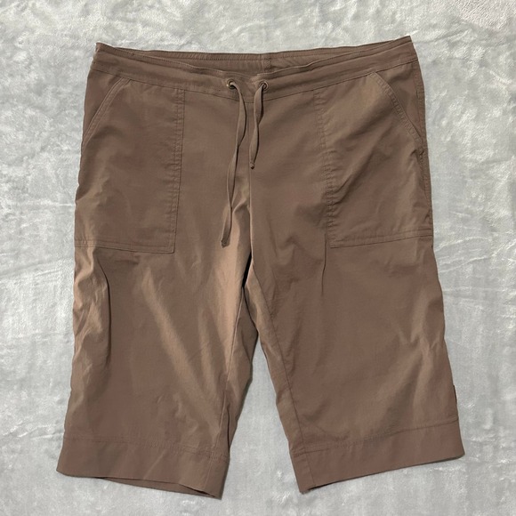 Prana Pants - Prana Women's Size M Tan Capri Hiking Outdoor Athletic Shorts Drawstring Pockets